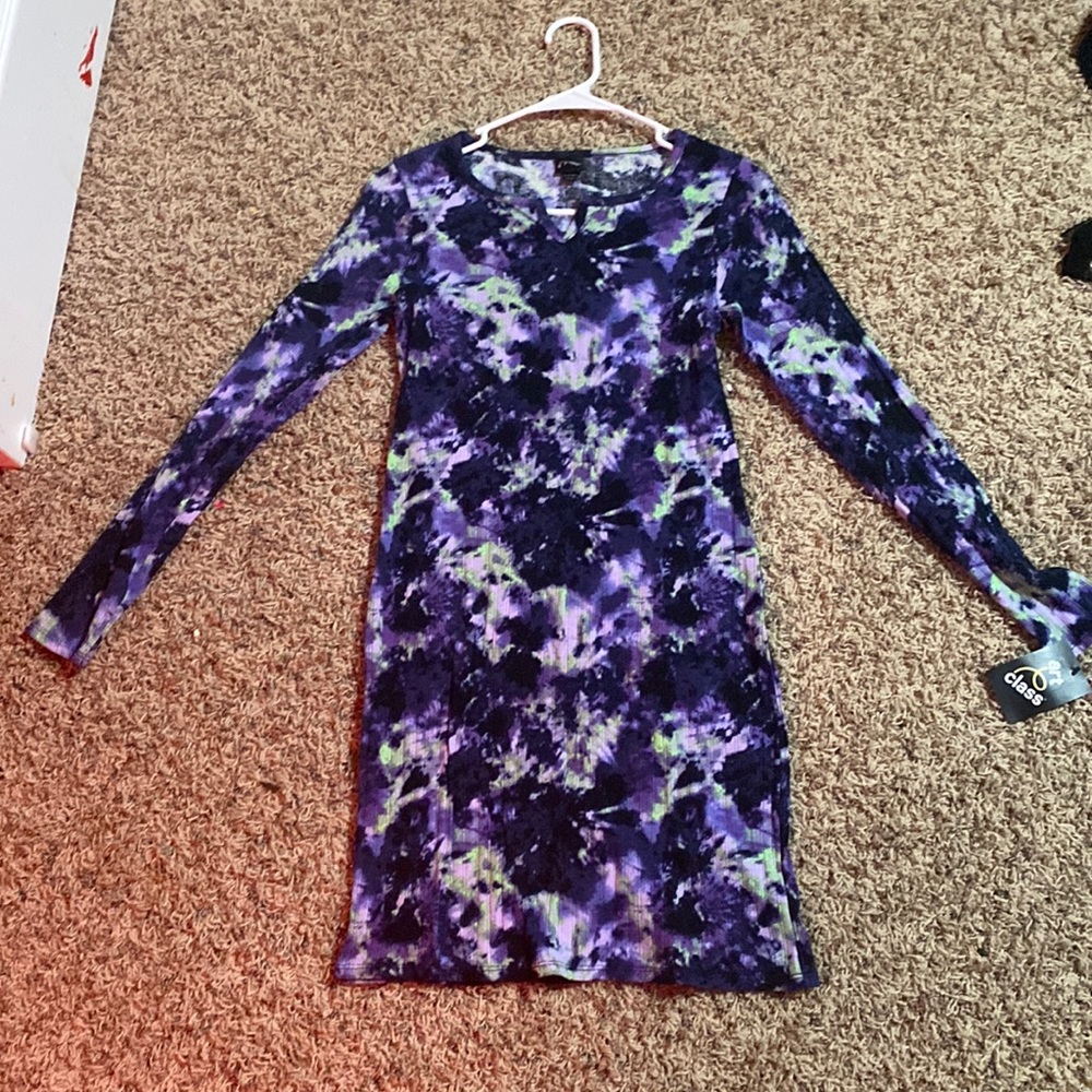 A kids XL 14/16 dress